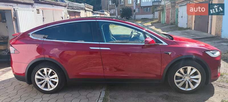 Внедорожник / Кроссовер Tesla Model X 2017 в Днепре