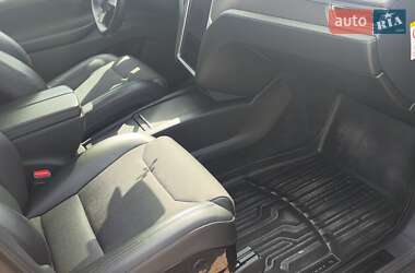 Внедорожник / Кроссовер Tesla Model X 2017 в 