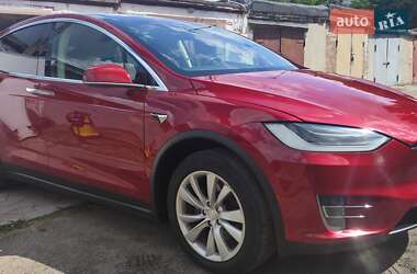 Внедорожник / Кроссовер Tesla Model X 2017 в 