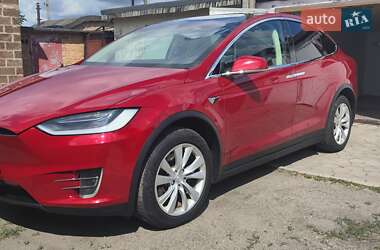 Внедорожник / Кроссовер Tesla Model X 2017 в 