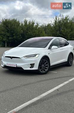 Внедорожник / Кроссовер Tesla Model X 2018 в Белогородке