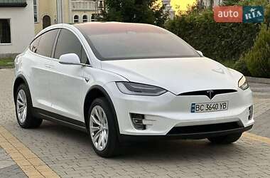 Внедорожник / Кроссовер Tesla Model X 2018 в 