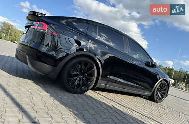 Внедорожник / Кроссовер Tesla Model X 2023 в 