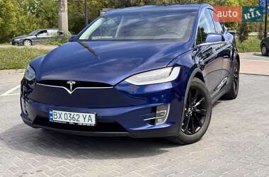 Внедорожник / Кроссовер Tesla Model X 2016 в 