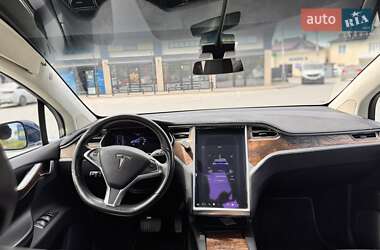 Внедорожник / Кроссовер Tesla Model X 2016 в 