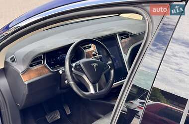 Внедорожник / Кроссовер Tesla Model X 2016 в 