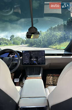 Внедорожник / Кроссовер Tesla Model X 2023 в 