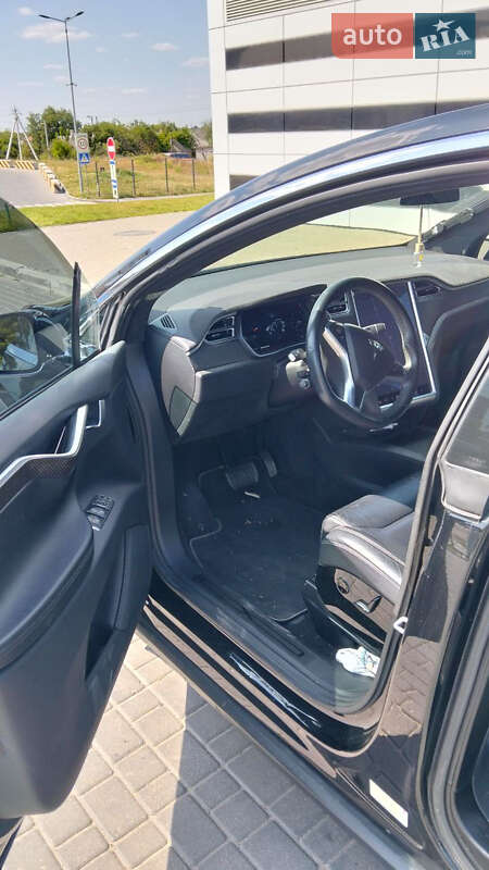 Позашляховик / Кросовер Tesla Model X 2017 в Одесі