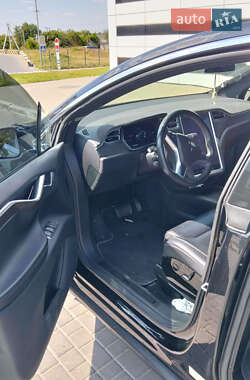 Внедорожник / Кроссовер Tesla Model X 2017 в 