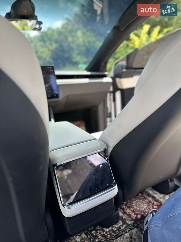 Позашляховик / Кросовер Tesla Model X 2023 в Києві