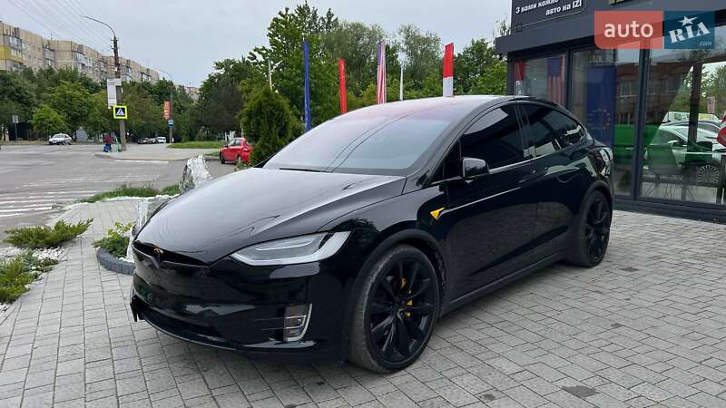 Внедорожник / Кроссовер Tesla Model X 2017 в Львове
