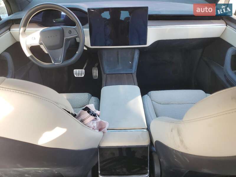 Внедорожник / Кроссовер Tesla Model X 2023 в Киеве