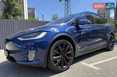 Внедорожник / Кроссовер Tesla Model X 2019 в 