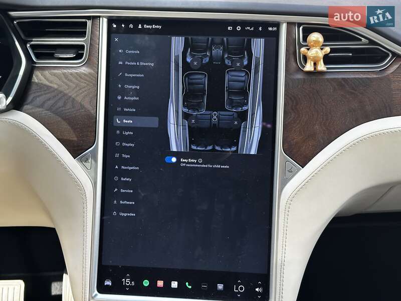 Позашляховик / Кросовер Tesla Model X 2017 в Києві