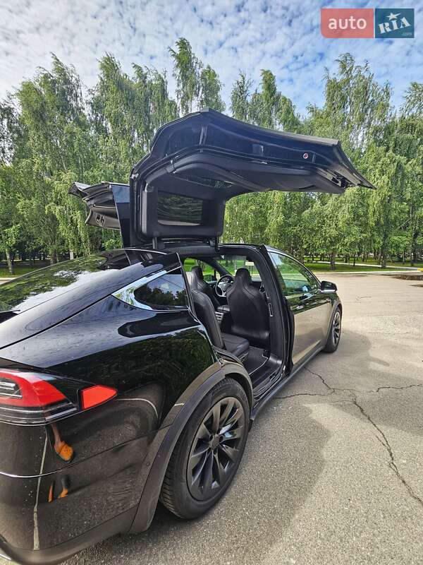 Внедорожник / Кроссовер Tesla Model X 2018 в Киеве