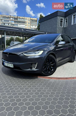 Внедорожник / Кроссовер Tesla Model X 2017 в Киеве