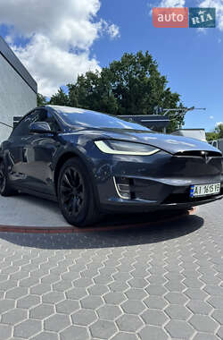 Позашляховик / Кросовер Tesla Model X 2017 в 