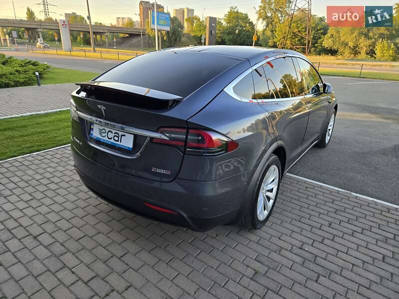 Позашляховик / Кросовер Tesla Model X 2018 в Києві фото 11 Позашляховик / Кросовер Tesla Model X 2018 в Києві