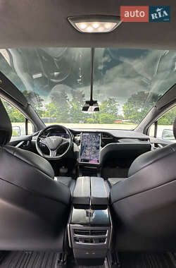 Внедорожник / Кроссовер Tesla Model X 2018 в 