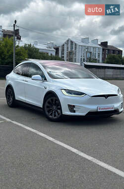 Внедорожник / Кроссовер Tesla Model X 2018 в 