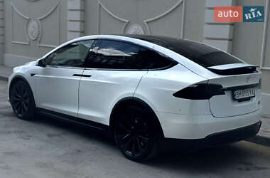 Внедорожник / Кроссовер Tesla Model X 2022 в 