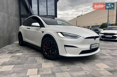 Позашляховик / Кросовер Tesla Model X 2023 в 