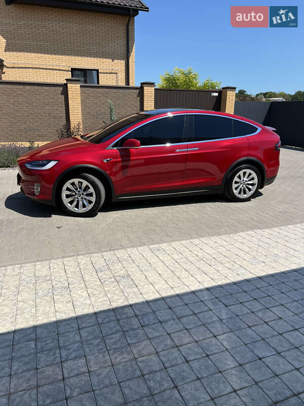 Позашляховик / Кросовер Tesla Model X 2018 в Одесі