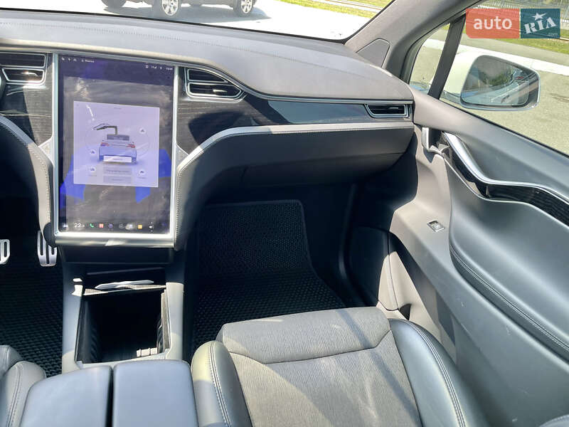Внедорожник / Кроссовер Tesla Model X 2018 в Харькове фото 38 Внедорожник / Кроссовер Tesla Model X 2018 в Харькове
