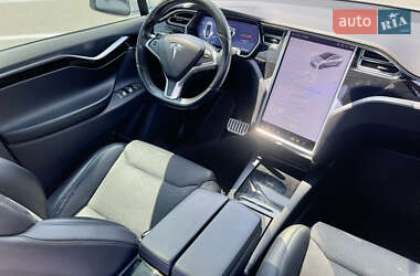 Внедорожник / Кроссовер Tesla Model X 2018 в 