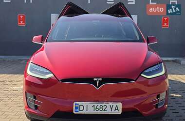 Позашляховик / Кросовер Tesla Model X 2017 в 