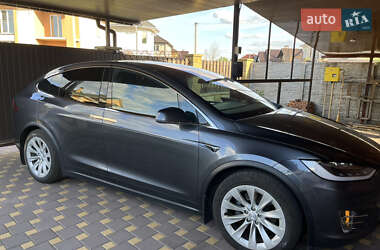 Внедорожник / Кроссовер Tesla Model X 2017 в 