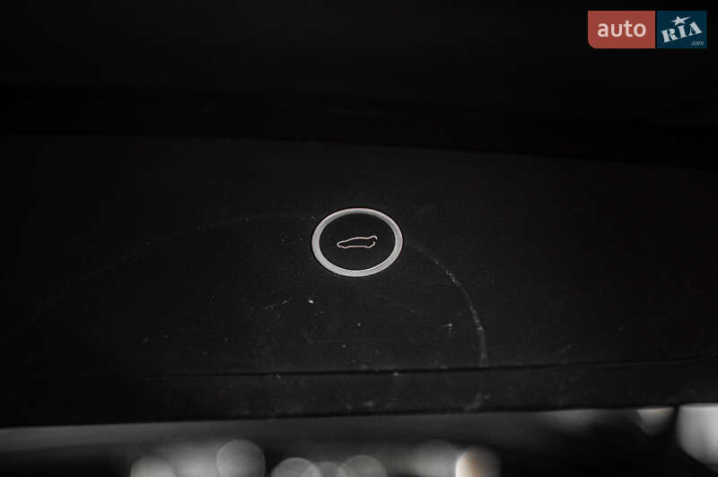 Позашляховик / Кросовер Tesla Model X 2020 в Одесі