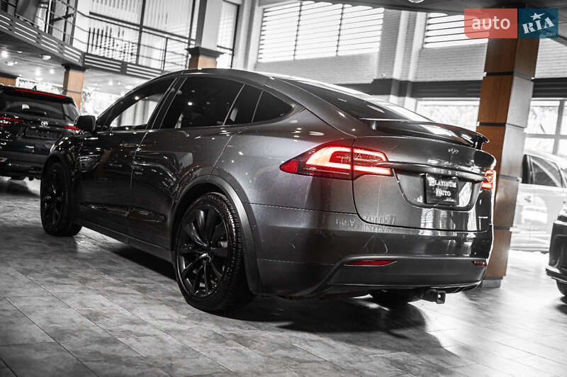 Позашляховик / Кросовер Tesla Model X 2020 в Одесі