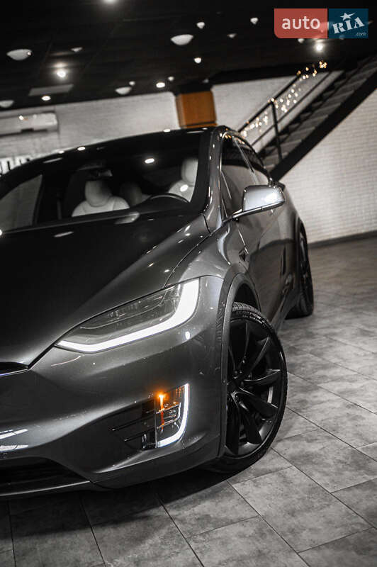 Позашляховик / Кросовер Tesla Model X 2020 в Одесі