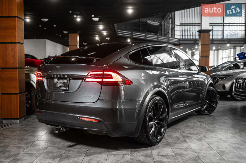 Позашляховик / Кросовер Tesla Model X 2020 в Одесі