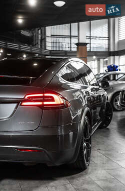 Внедорожник / Кроссовер Tesla Model X 2020 в 