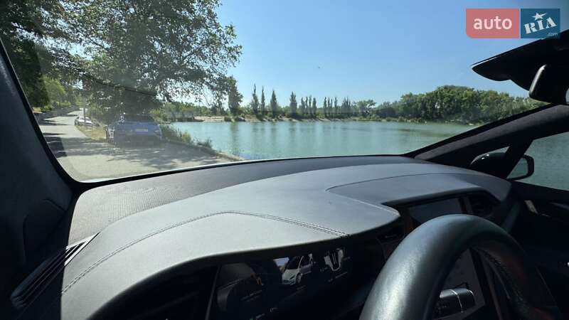 Позашляховик / Кросовер Tesla Model X 2019 в Кропивницькому