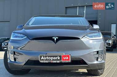 Позашляховик / Кросовер Tesla Model X 2020 в 