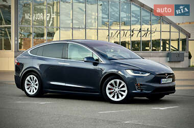 Внедорожник / Кроссовер Tesla Model X 2020 в 