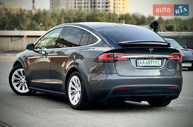 Внедорожник / Кроссовер Tesla Model X 2020 в 