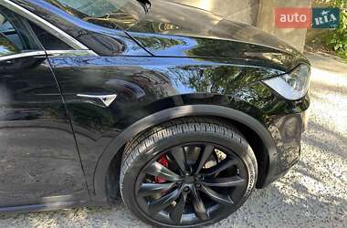Позашляховик / Кросовер Tesla Model X 2020 в 