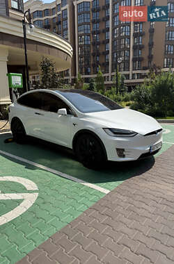Внедорожник / Кроссовер Tesla Model X 2017 в Киеве