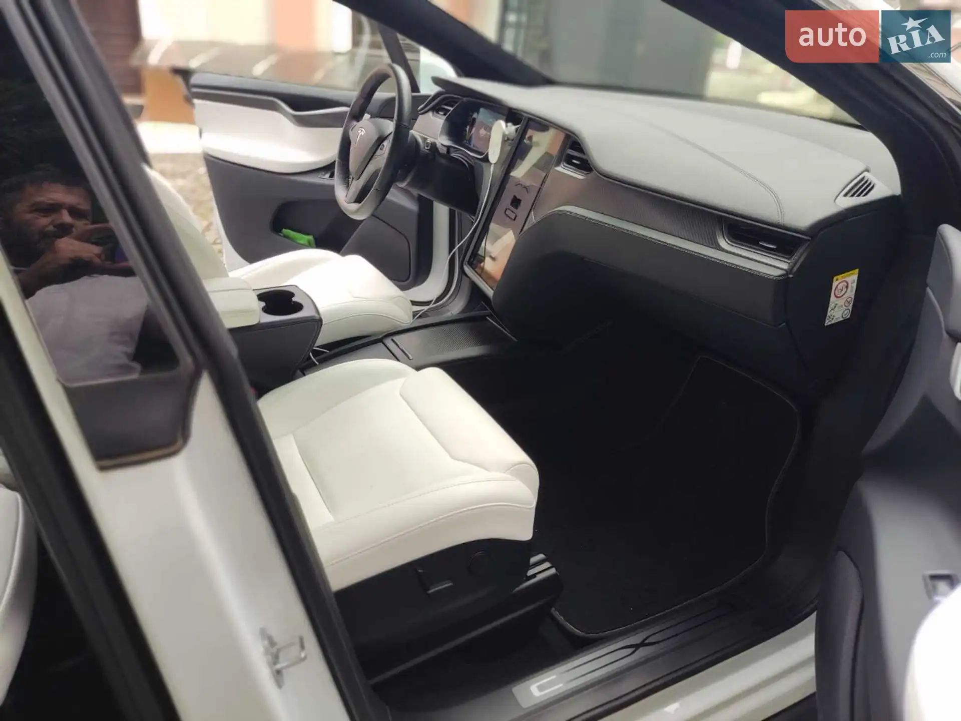 2019 Tesla Model X - мініатюра 9
