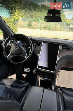 Внедорожник / Кроссовер Tesla Model X 2016 в 
