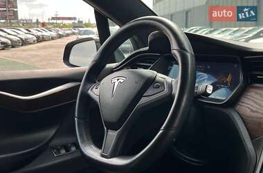 Внедорожник / Кроссовер Tesla Model X 2019 в 