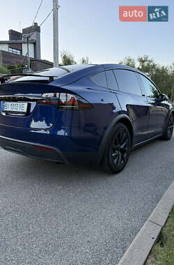 Позашляховик / Кросовер Tesla Model X 2024 в 