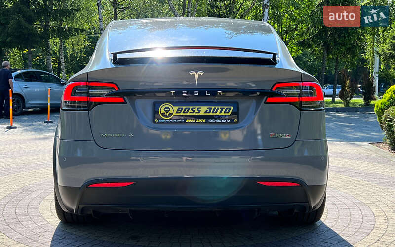 Позашляховик / Кросовер Tesla Model X 2018 в Львові