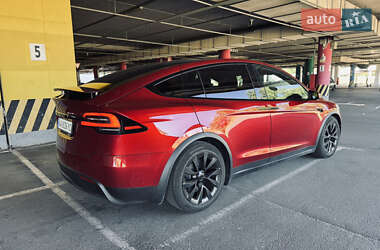 Внедорожник / Кроссовер Tesla Model X 2024 в 