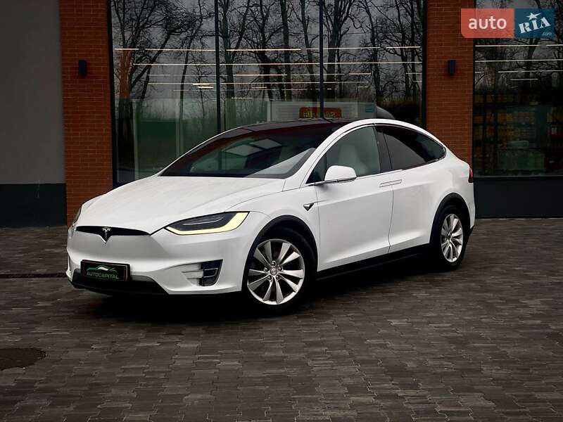 Tesla Model X 2017