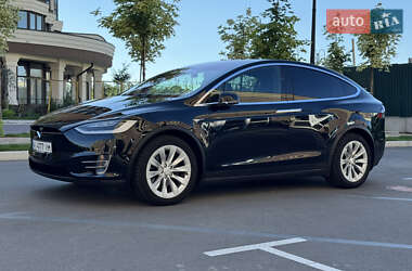 Внедорожник / Кроссовер Tesla Model X 2018 в 